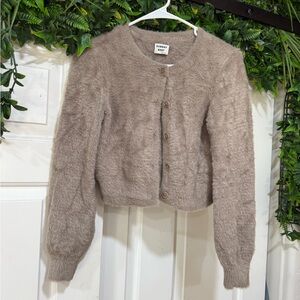 Aritzia Sunday Best Carmen Fuzzy Soft Cardigan Size Small